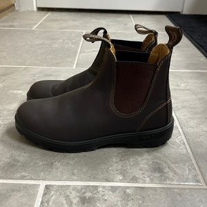 Like new Blundstone 550 walnut brown size AUS 6/US womens 9
